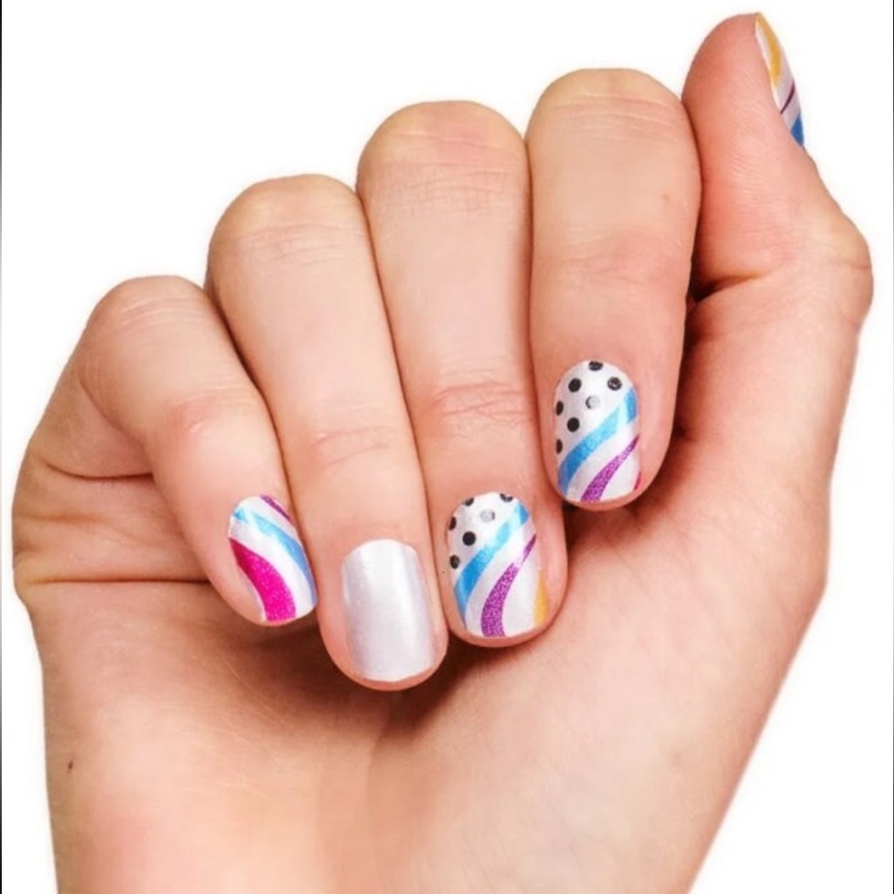 *Retired* Color Street: Cool Beans | 80s Retro Waves Polka Dots White Blue Pink - Picture 7 of 11